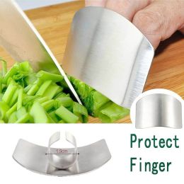 1/2/5 Pcs Finger Protect Stainless Steel Knife Cut Hand Finger Protection Tool Kitchen Gadgets (Color: Silver)